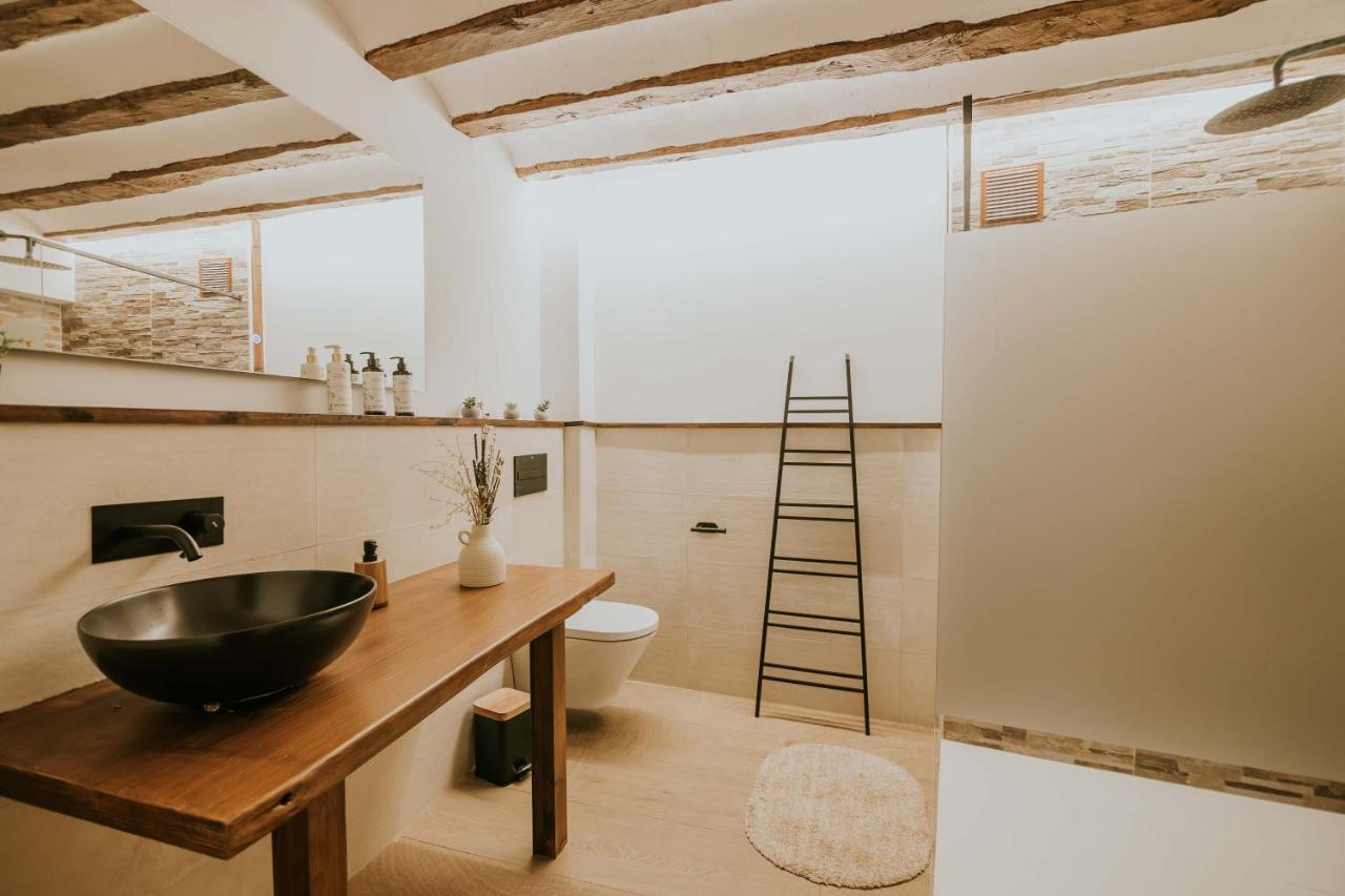 Puracepa - Urban Suites Haro Bagian luar foto